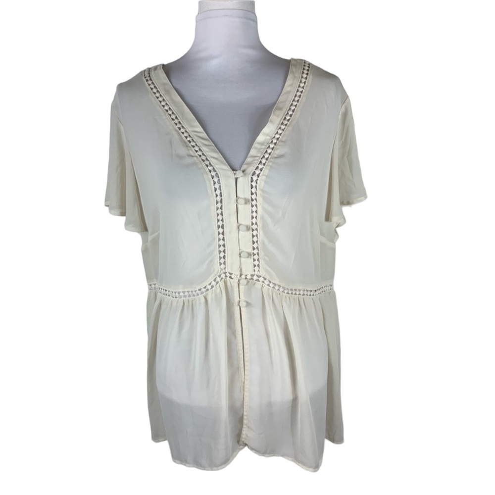 Torrid Ivory Chiffon Lace Up Blouse Size 5x - Picture 3 of 5
